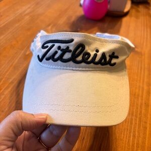 Titleist mens Woodstock Country club golf viser black/white OS